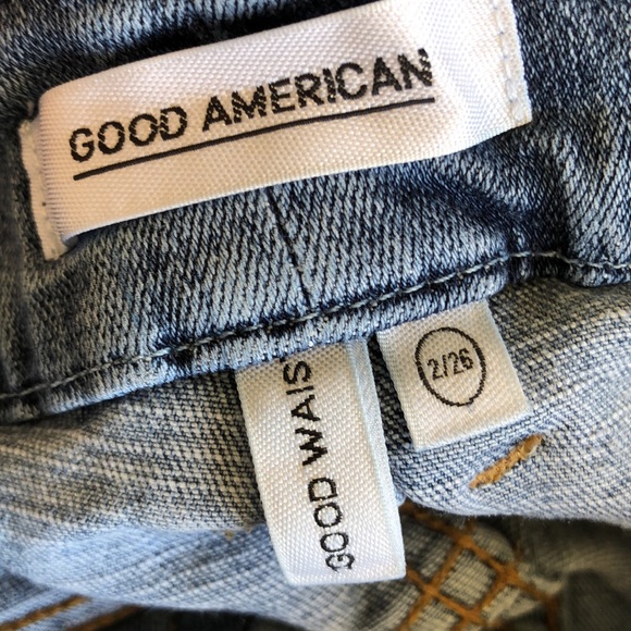 Good American Good Waist Raw Edge Skinny Jeans 2/26 - Picture 4 of 9